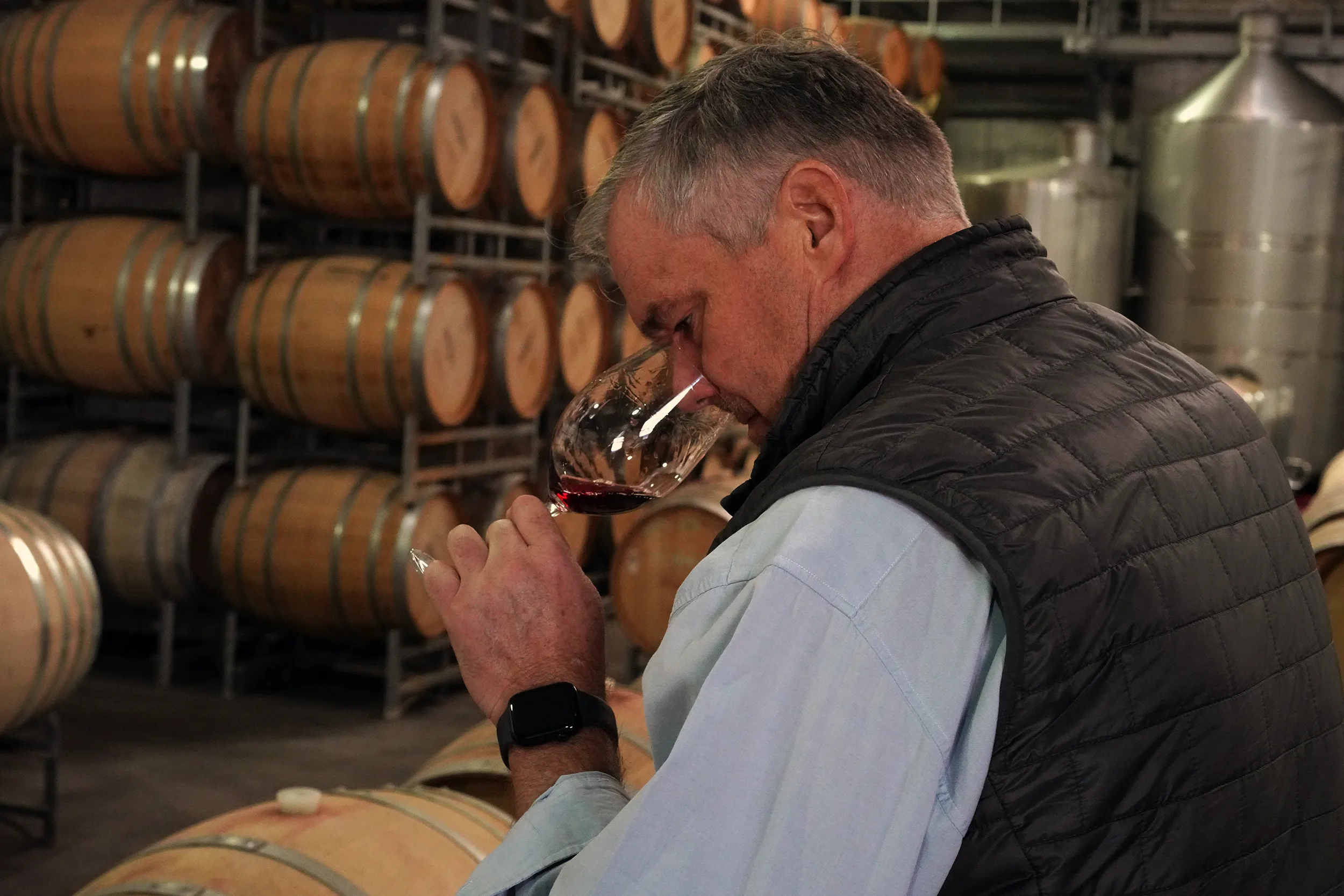 Person drinking Tapara Wine